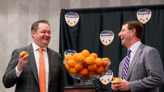 390967_20221229_FB_HCPressConference_AF_009